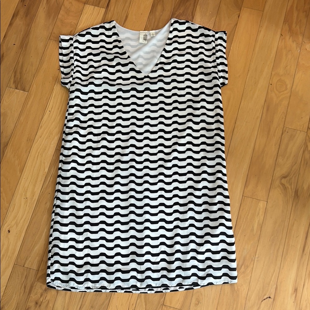 Anthropologie Black and White Wavy Pattern Sheath Dress, fully lined. Size L.